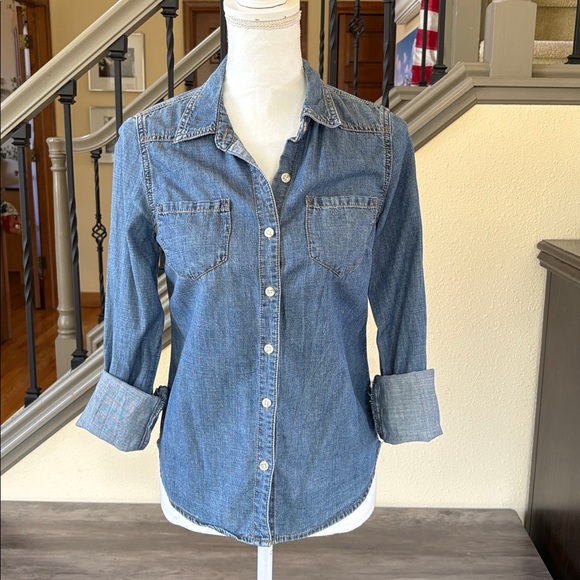 Mossimo Supply Co. Women's Long Sleeve Blue Denim Shirt Size Small - Picture 2 of 8